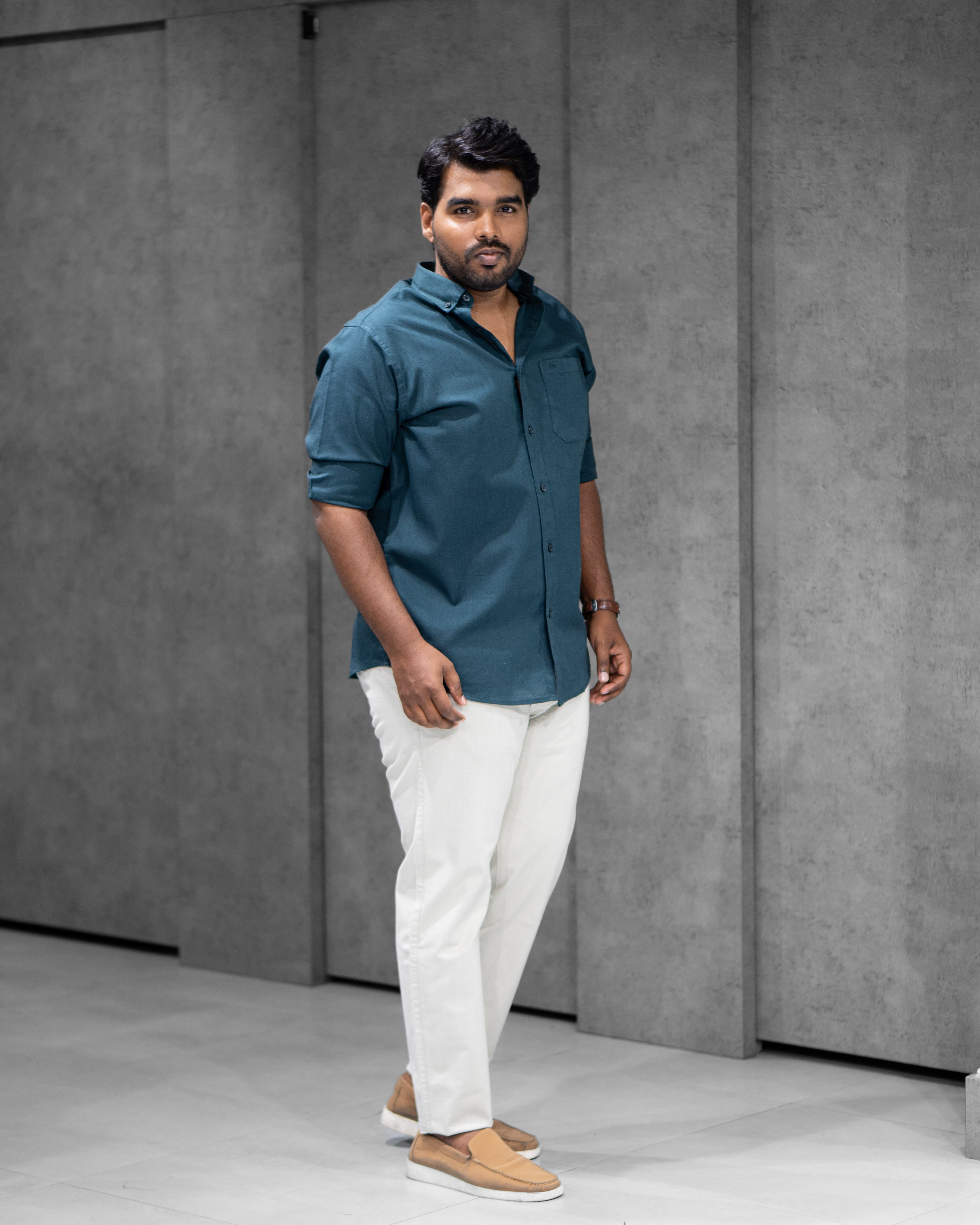 Menly Peacock Green Cotton Linen Shirt & Off White Linen Pants Combo